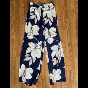 FLORAL PANTS